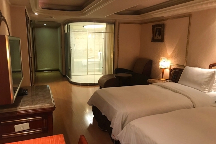 台北-香城大飯店(豪悅店)