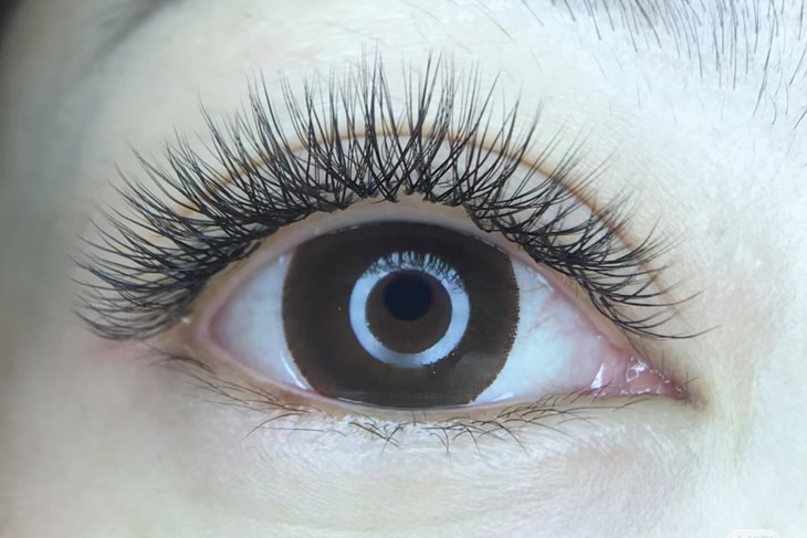 美娜朵美睫美妍