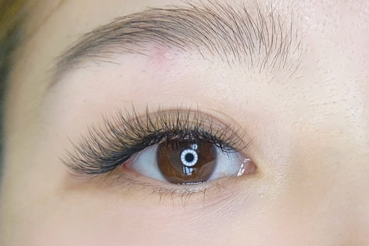 美娜朵美睫美妍