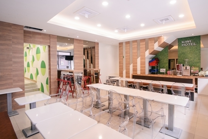 台中-奇異果快捷旅店(站前一館)