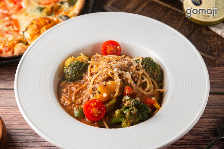 葉子異國小廚坊