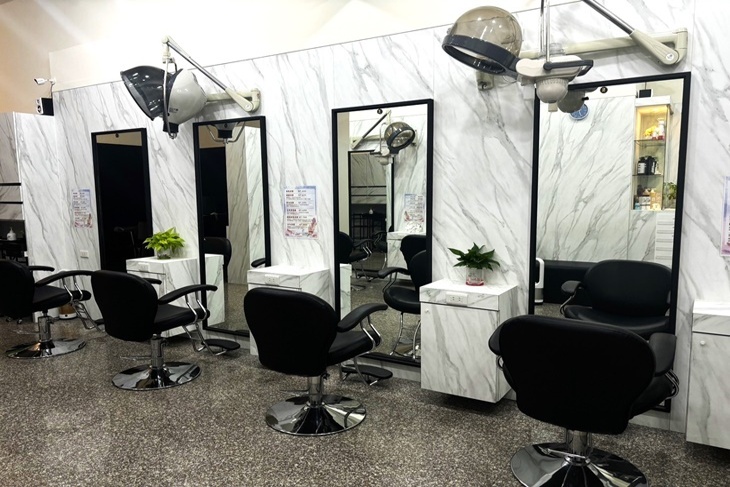 禾林髮廊(文心店)