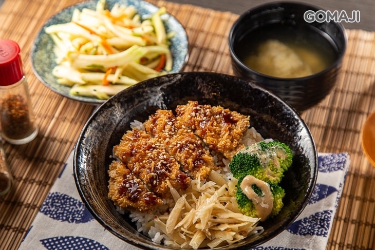心丼食堂