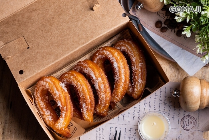 豬拿棒 (pigchurros)