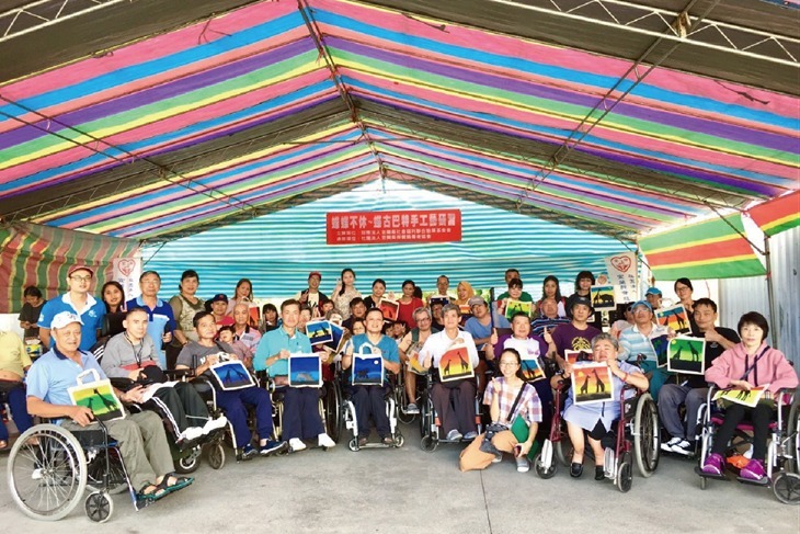 揮別憂鬱！支持48位宜蘭輪椅族走出戶外！