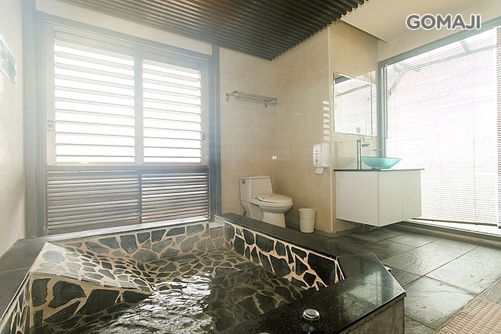 烏來-淞呂溫泉會館