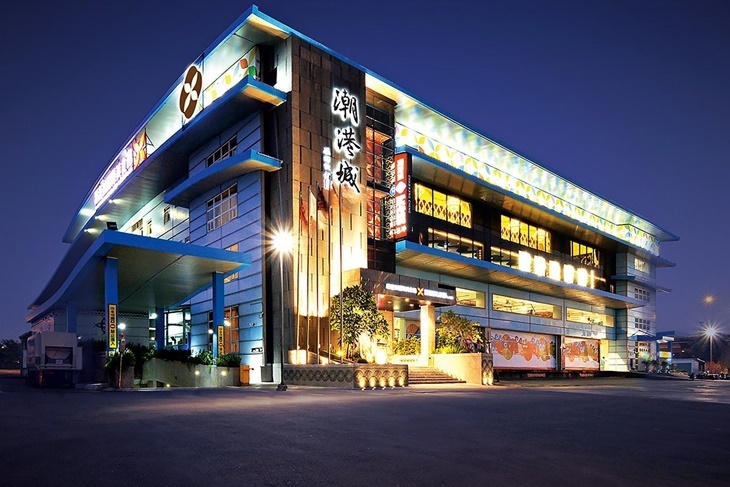 台中潮港城太陽百匯