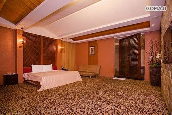 雲林-禾楓皇居汽車旅館