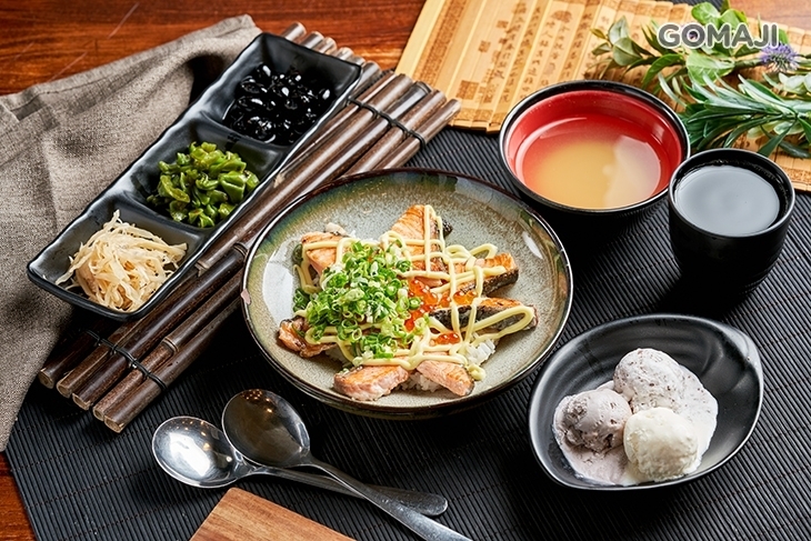 奇岩牛排燒肉飯