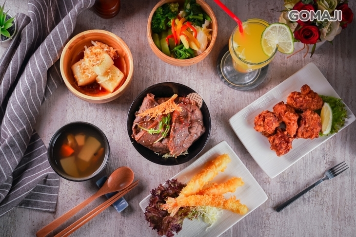 丼滋丼吃