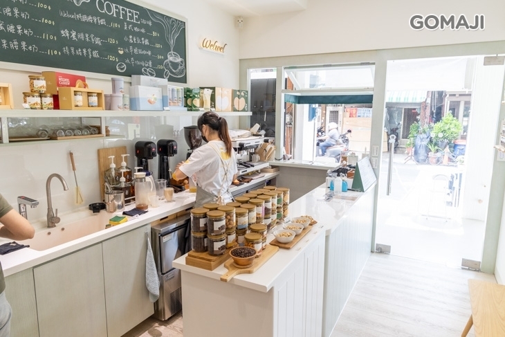 WEL WEL腰果專賣店 全台第一家腰果奶