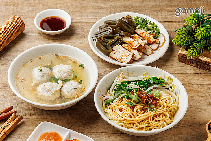 宮口38油飯赤肉湯