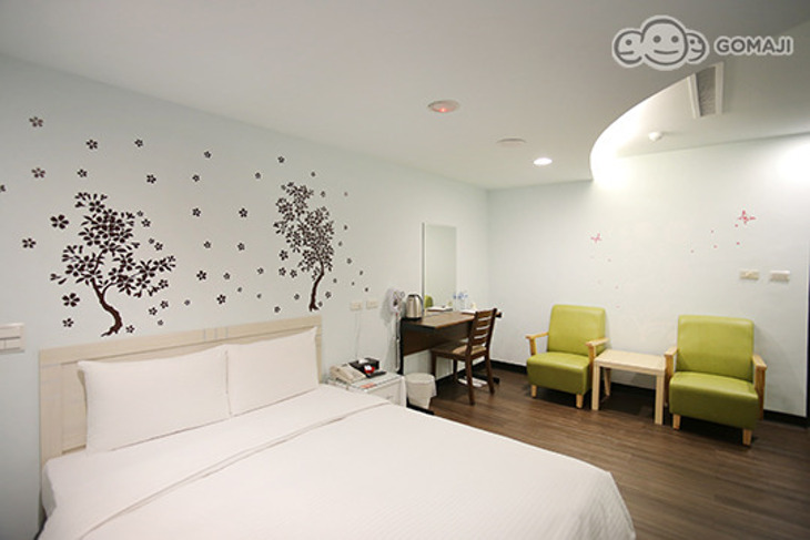 板橋-佳朋樂居時尚旅店