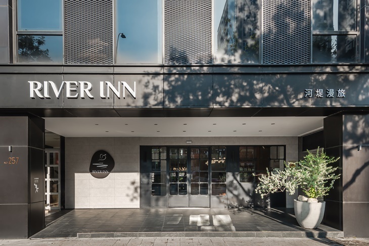 河堤集團(高雄五館)