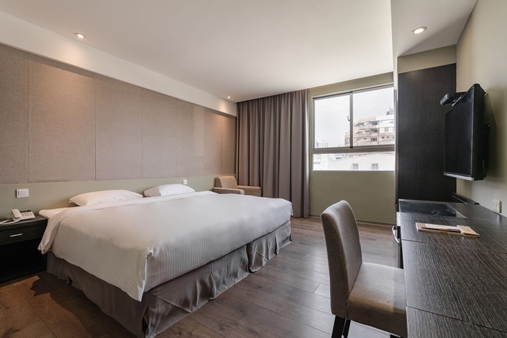 河堤集團(高雄五館)