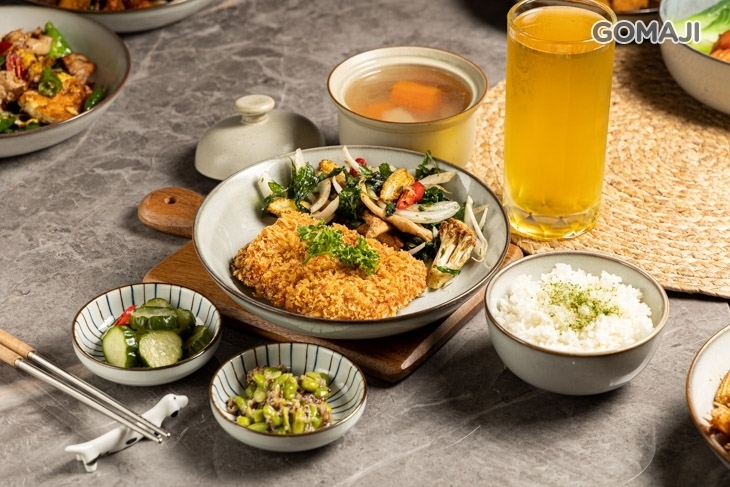 三餐暖食
