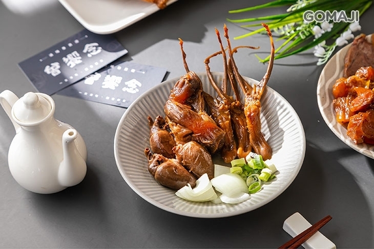 曾饗念冷滷味(藝文店)