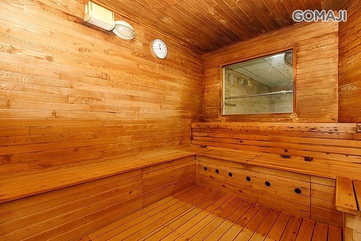 喬莉女子三溫暖