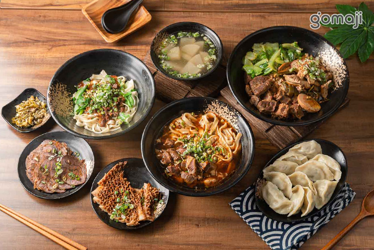 蕭家牛肉麵(德東店)