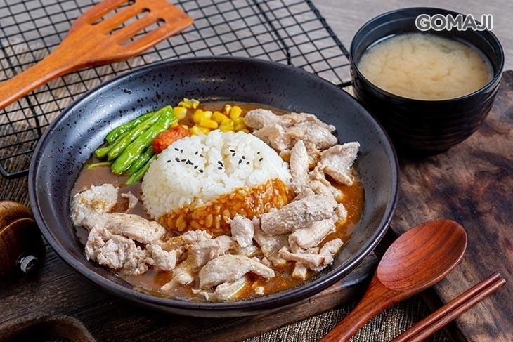 雙醬咖哩(新莊中港店)