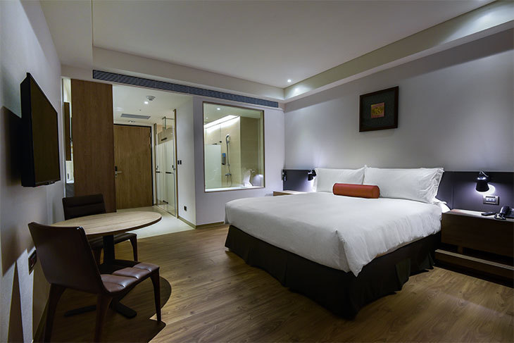 捷絲旅(高雄站前館)