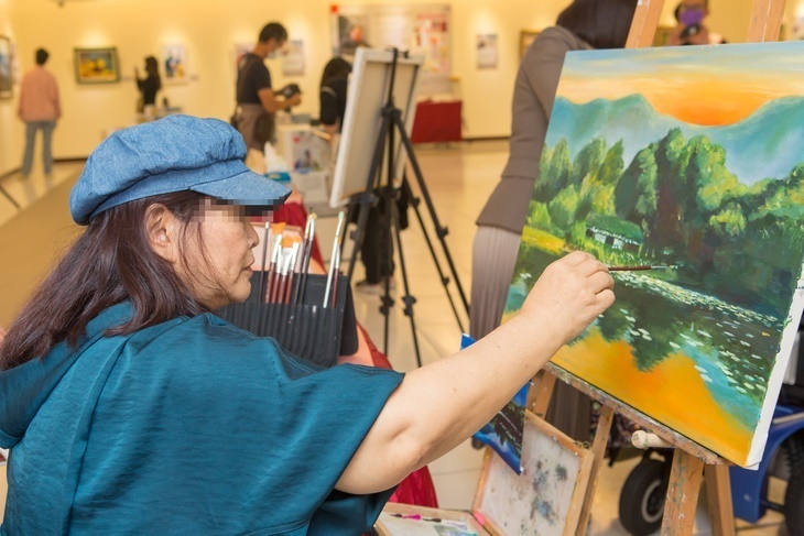 讓50位身心障礙藝術創作者擁有一個被認識的機會！