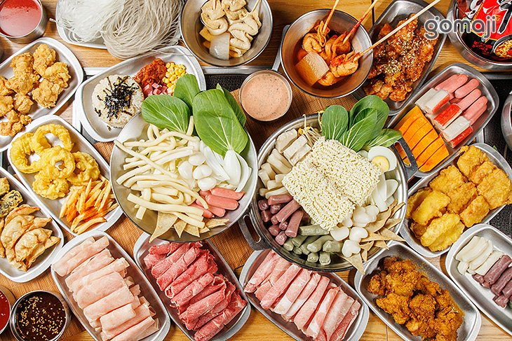 兩餐두끼韓國年糕火鍋(土城店)