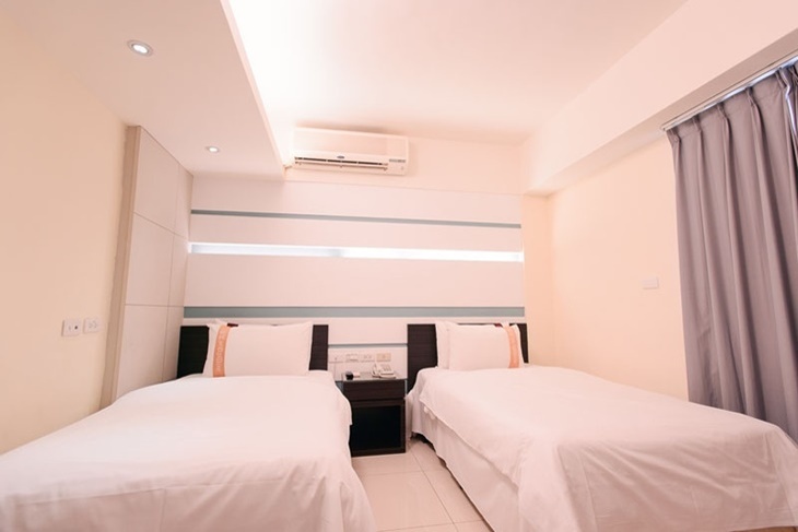 高雄-奇異果快捷旅店(車站店)