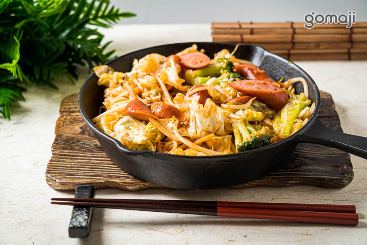 路麺じゃぽねーず×ハンバーグ龍と青い海