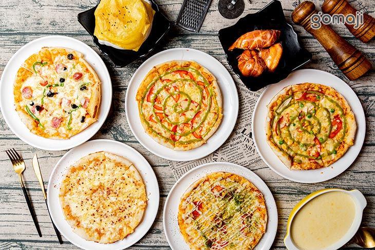 鄉廚義式料理8吋大手工披薩