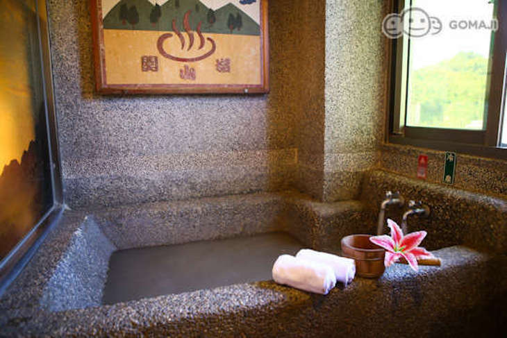 台南-關山嶺泥礦溫泉山莊