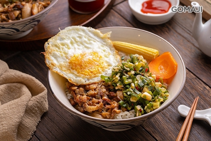 三隻小豬湯麵飯