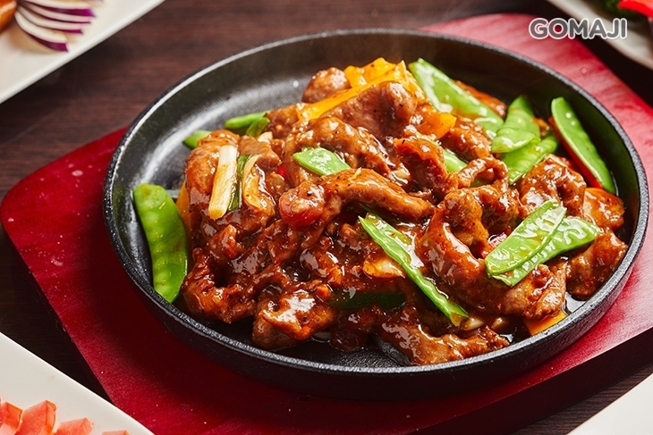 吳哥窟川湘小館