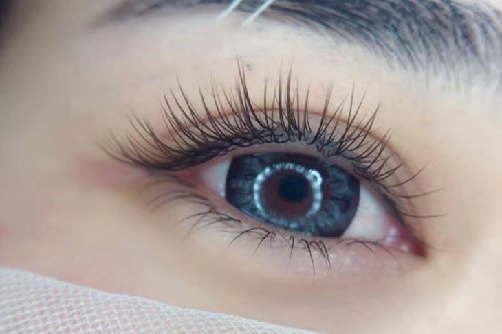 美娜朵美睫美妍