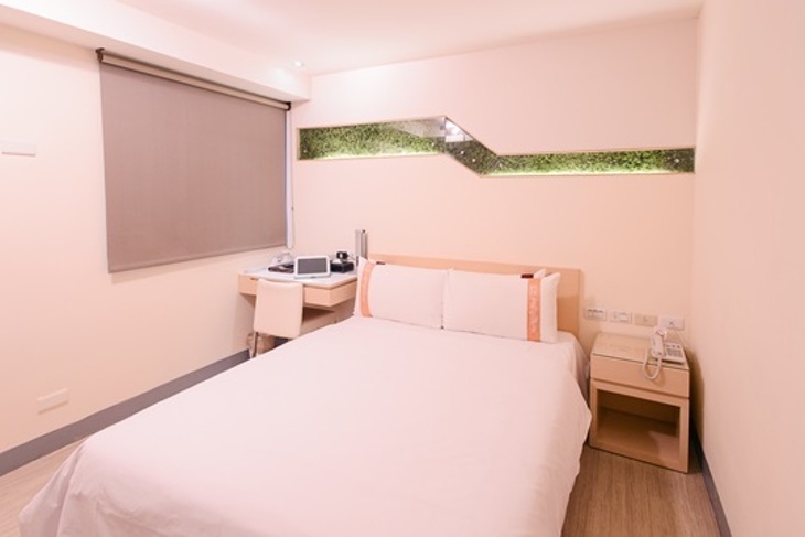 高雄-奇異果快捷旅店(車站店)