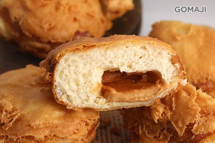 咬一口脆皮甜甜圈