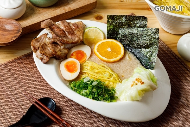 芮芮拉麵
