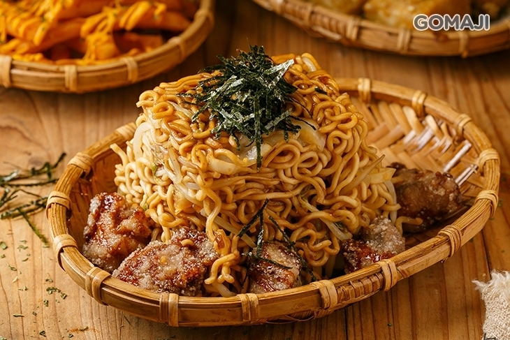 呷胖.炒泡麵.炸物