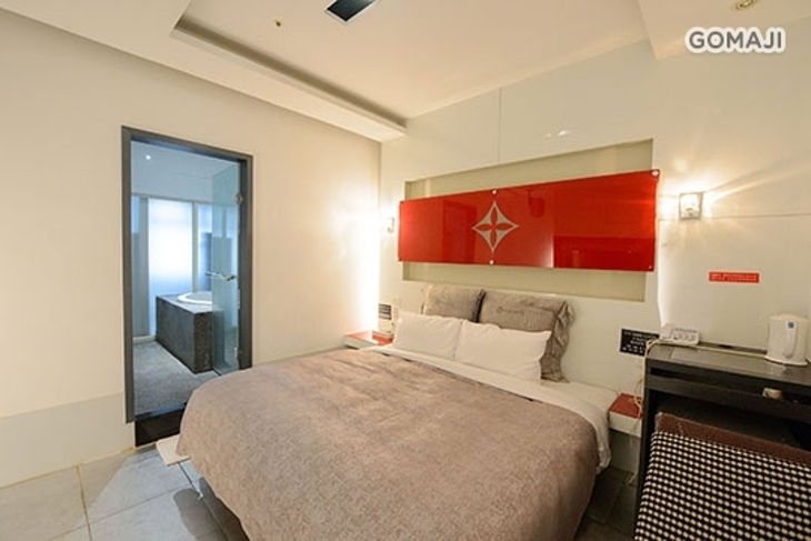 台北-新舍商旅(三重成功館)