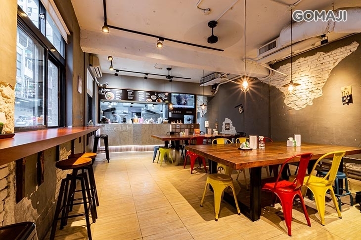 勝口味大腸蚵仔麵線(大安店)