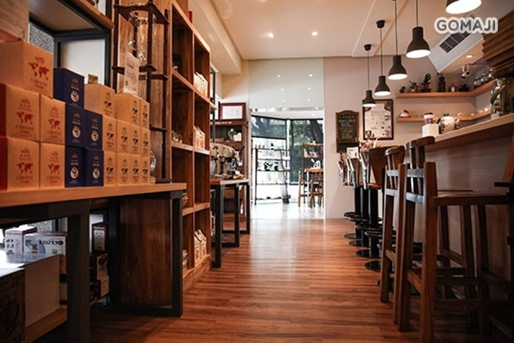 哈里歐蔬食咖啡館