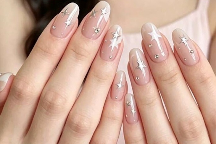 M.Nail