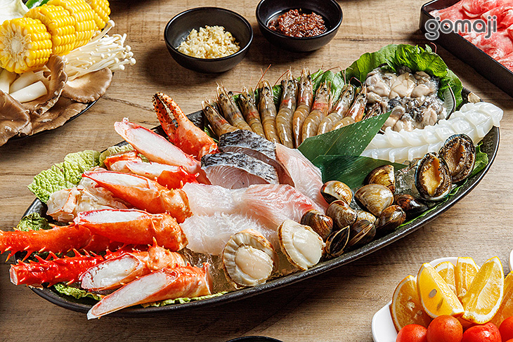 八雲町和牛海鮮鍋物