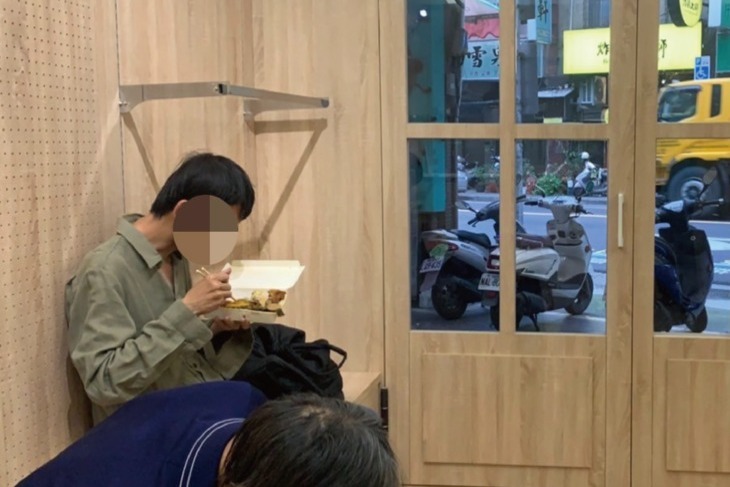 支持100位街友的沐浴機會！