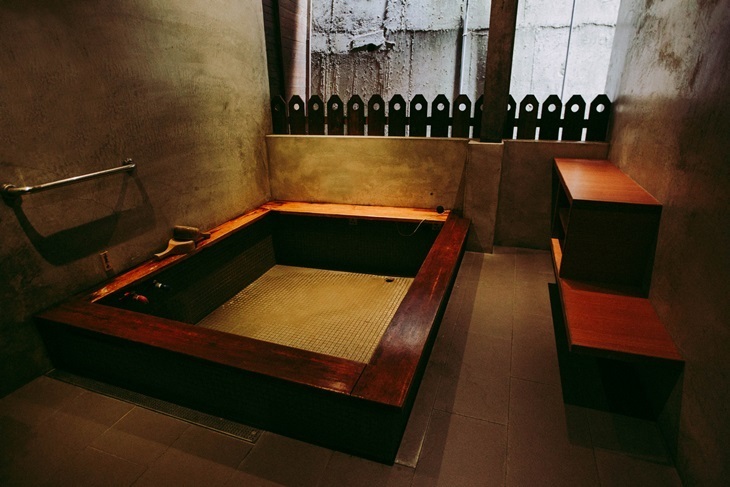 花蓮-玉里安通山灣水月景觀溫泉會館