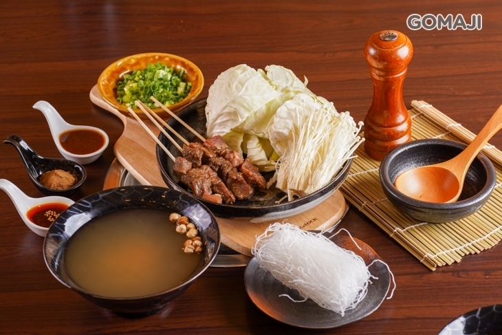 嗜串鍋 酸白菜串串鍋物