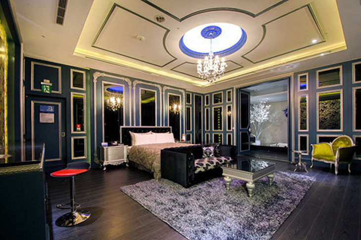 台中-水雲端旗艦概念旅館