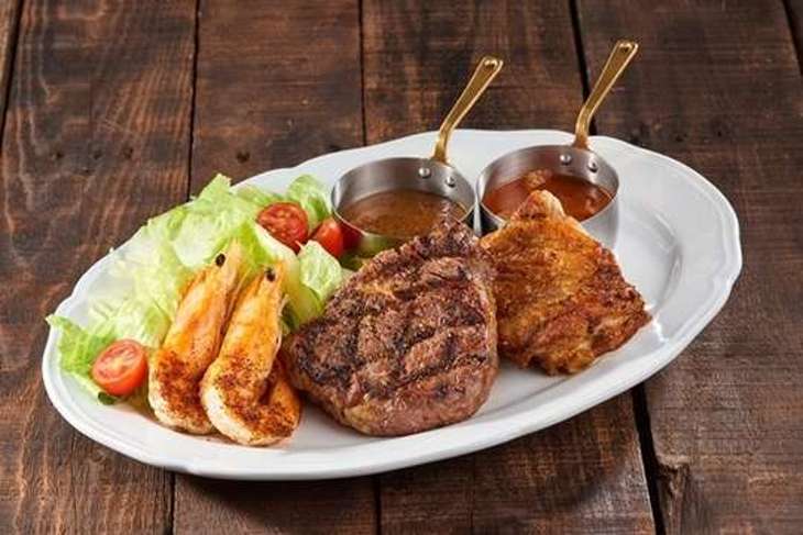 Royal Host樂雅樂家庭餐廳