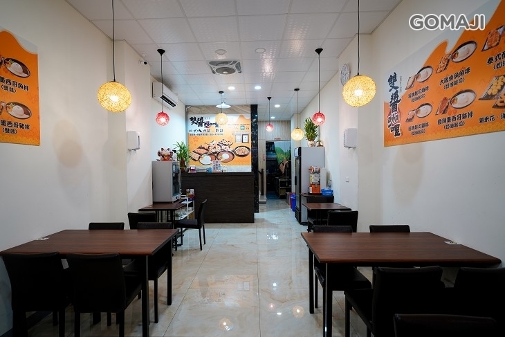 雙醬咖哩(鳳山文龍店)