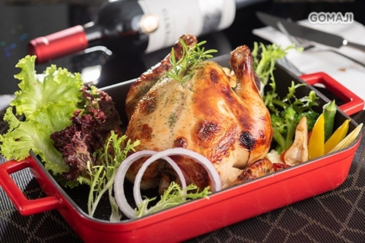 PWF 琴。森林主題餐廳